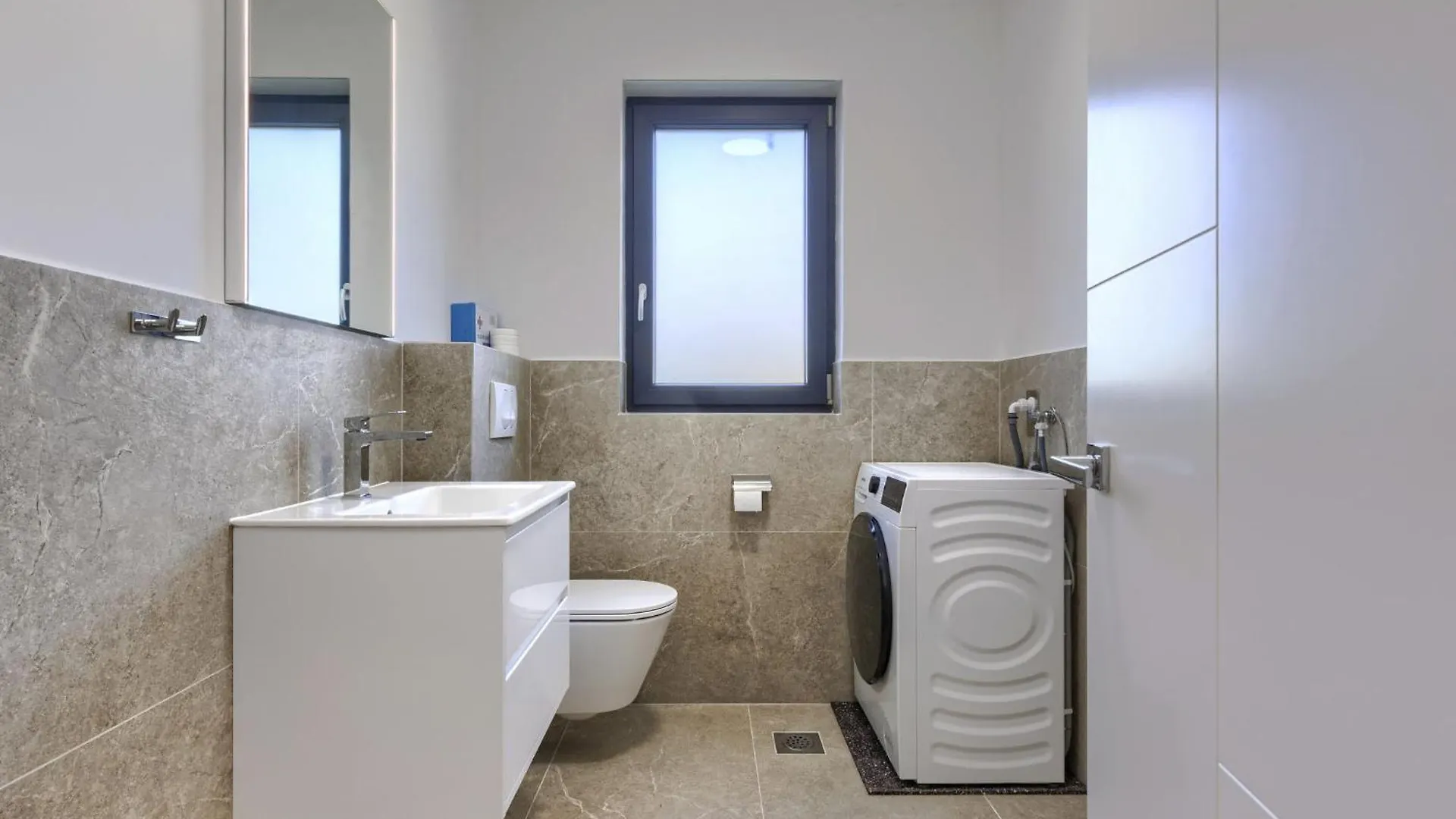 Villa Villa Sandro By Interhome Porec