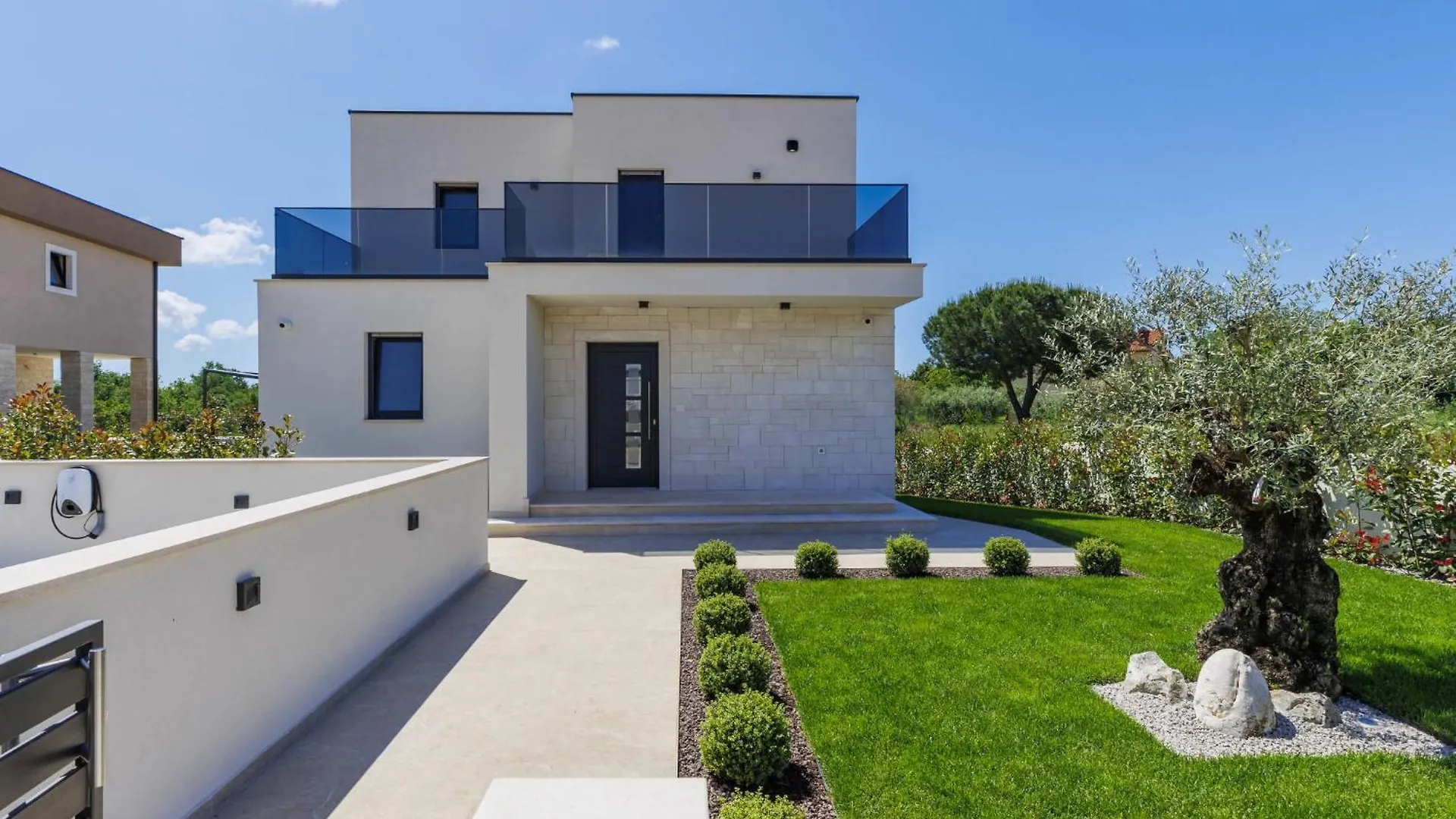 Villa Villa Sandro By Interhome Porec